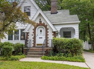 1167 Oxford Rd, Cleveland Heights, OH 44121