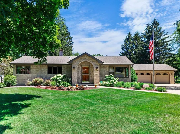 5404 Midmoor Road, Monona, WI 53716