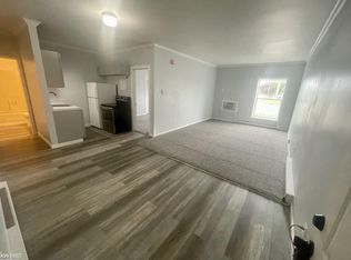 11009 N Saginaw St #8, Mount Morris, MI 48458