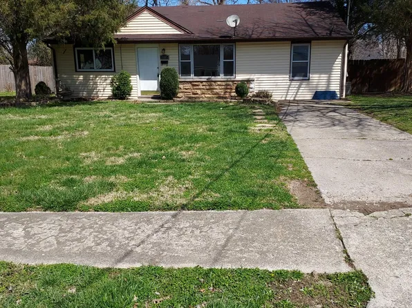 7107 Ethan Allen Way, Louisville, KY 40272