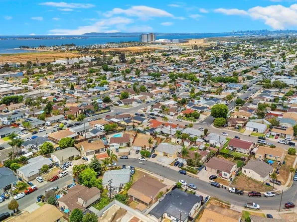 873 Riverlawn Ave, Chula Vista, CA 91911
