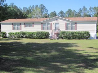 411 Old Graham Rd, Hazlehurst, GA 31539