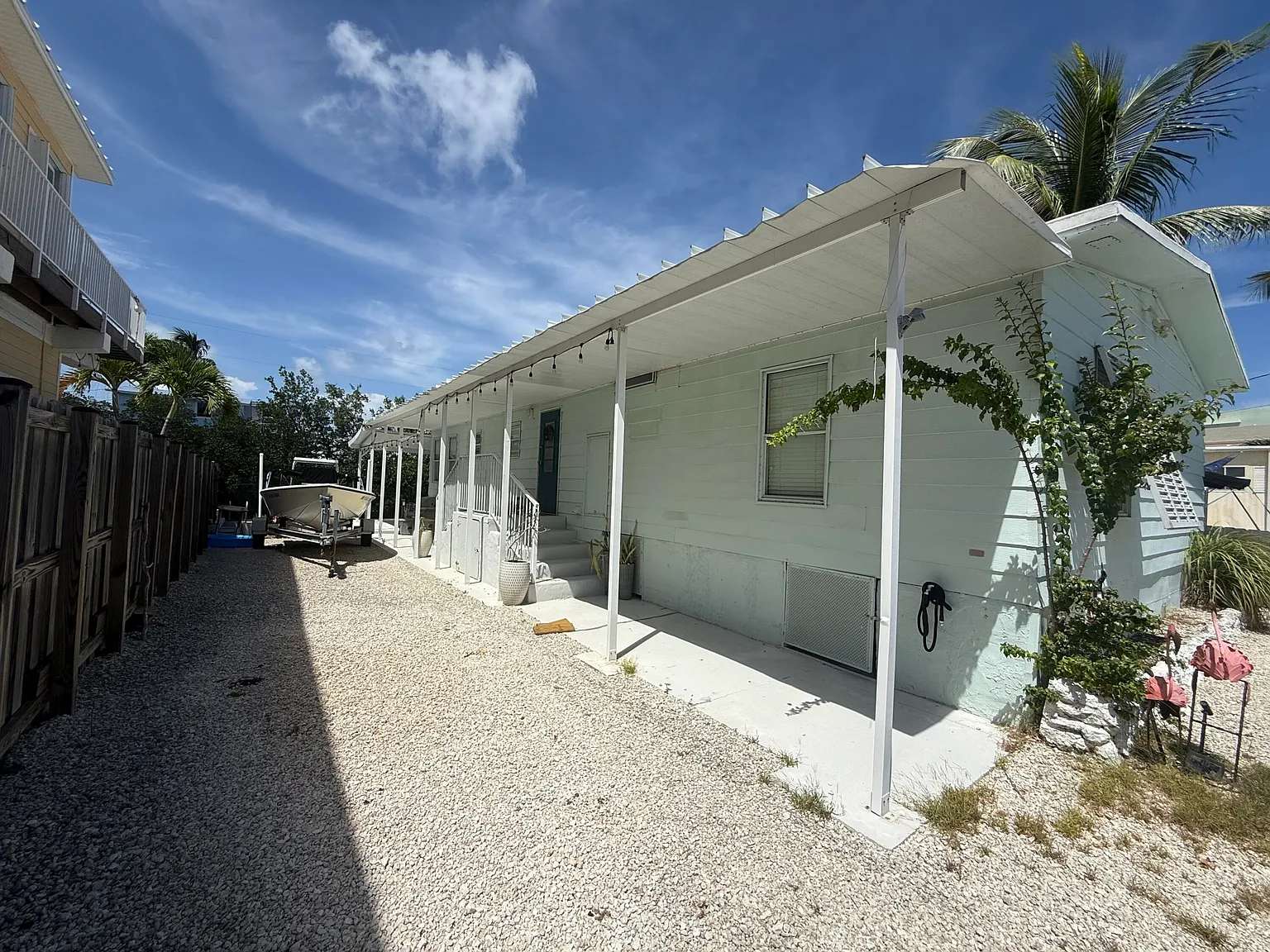 2 bed, 2.0 bath, 1230 sqft, $3,500 — Photo 3
