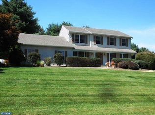 101 Stacey Ct, Downingtown, PA 19335