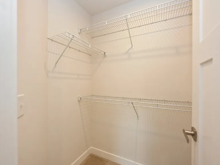 266 Dartmoor Pl — Photo 41