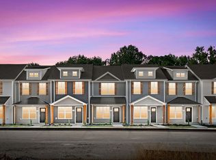 126 Quarry Point Dr, Clarksville, TN 37043