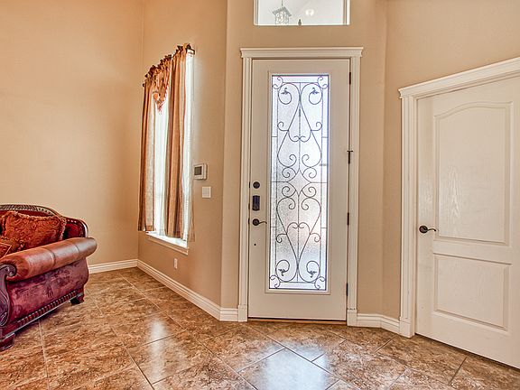 3rd image of 11561 Porfirio Payan Dr
