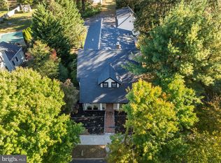 514 E Main St, Moorestown, NJ 08057