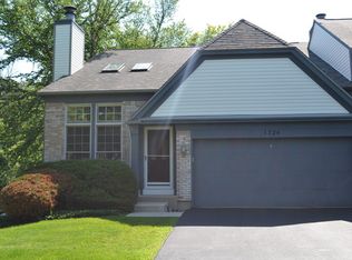 1724 Napoleon Dr, Naperville, IL