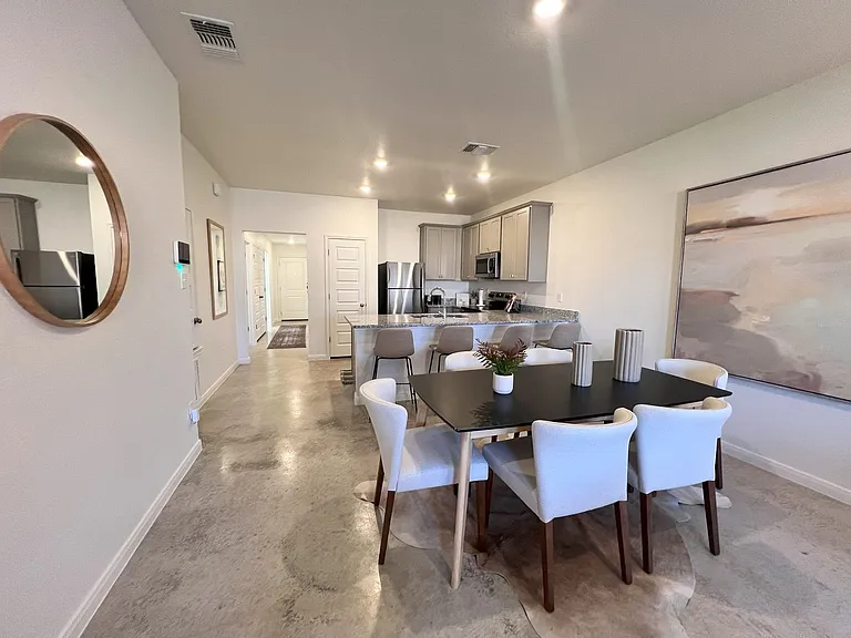 1239 Concord Dr — Photo 26