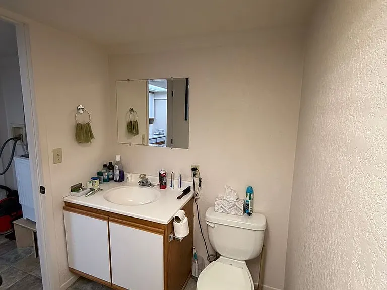 1069 N Meridian Rd — Photo 10