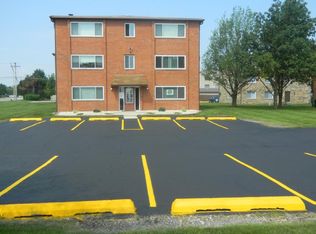 14004 Char Ln APT 2N, Crestwood, IL 60418