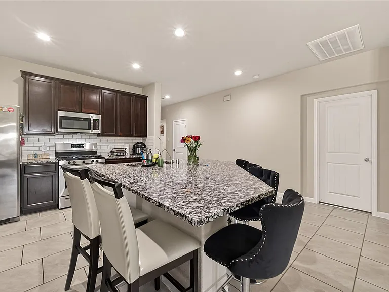 18306 Pelham Hollow Trl — Photo 20