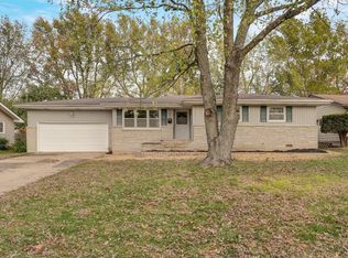 2316 S Barcliff Ave, Springfield, MO 65804