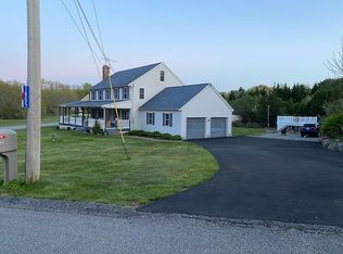 1805 Oak Grove Dr, Dighton, MA 02715