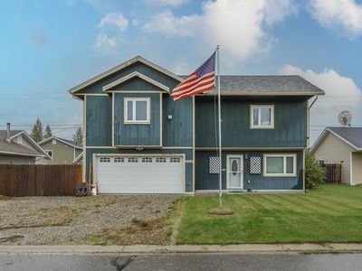 844 Marquette Loop, North Pole, AK, 99705