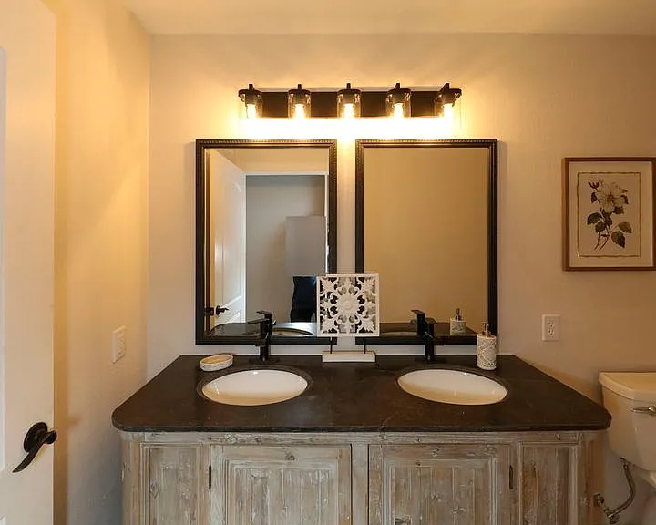 208 Fairfax Way — Photo 52