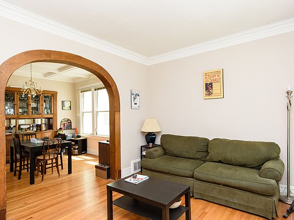 2nd image of 5216 W Berteau Ave