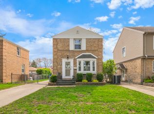 5115 N Neenah Ave, Chicago, IL 60656