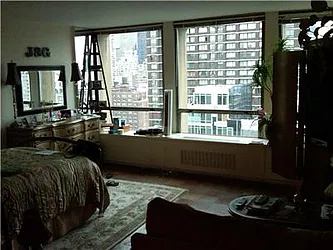 Rented by Living New York