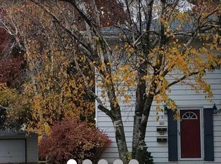 551 W Armour Ave, Milwaukee, WI 53207
