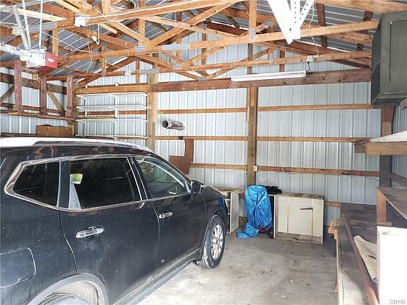 5th image of 13 Sunnyfield Dr