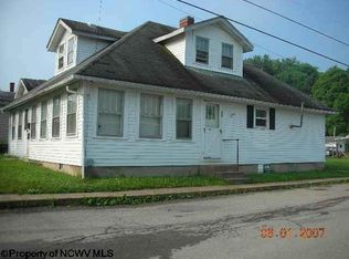 339 Mid Ave, Weston, WV 26452