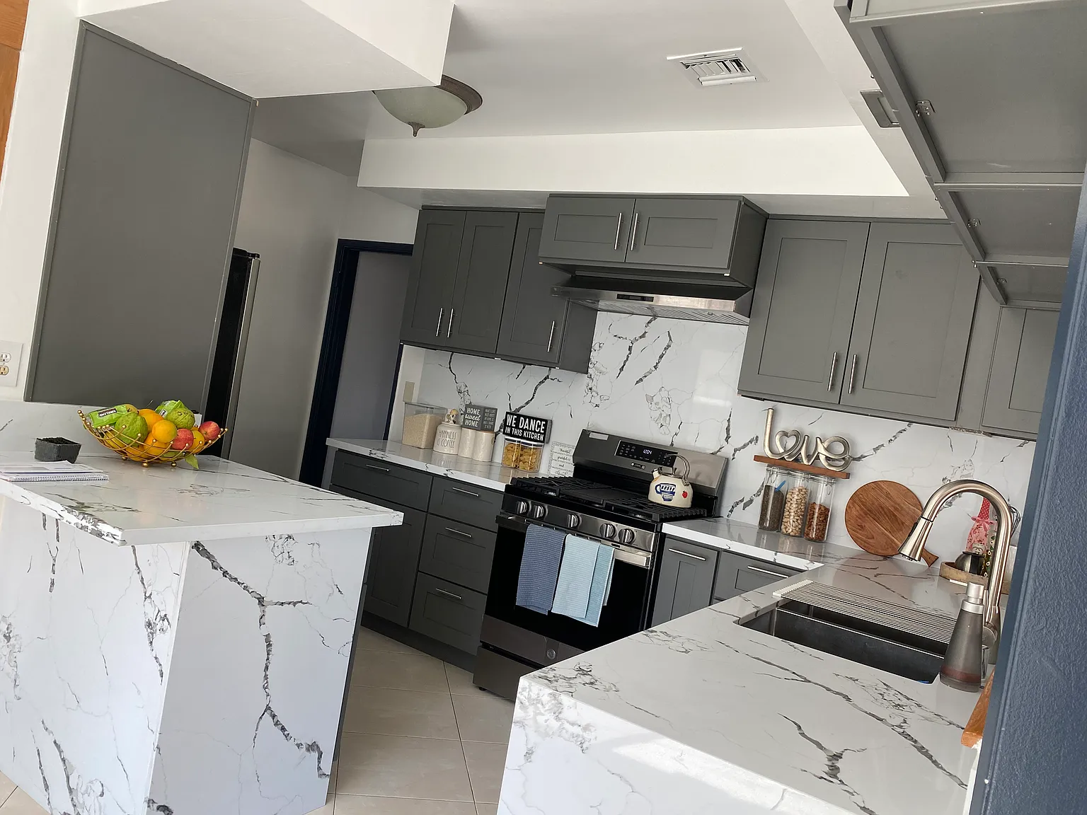 7730 Aldea Ave — Photo 3