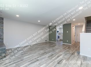 702 5th St #A102, Snohomish, WA 98290