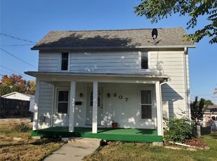 807 3rd Ave, Vinton, IA 52349