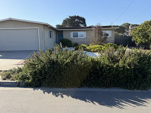 3282 Michael Dr Photo 1