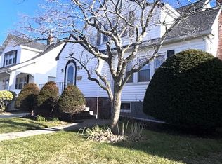 35 Burns Ave, Quincy, MA 02169
