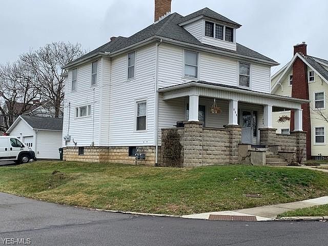 2nd image of 161 Park Ave