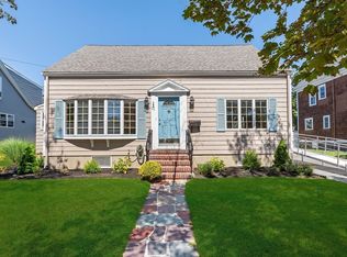 11 Parker St, Saugus, MA 01906