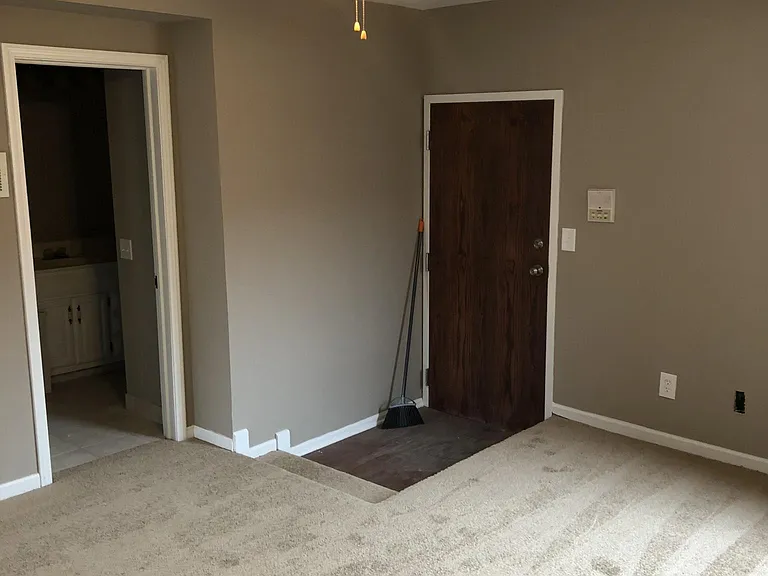 1317 W Taylor St #2R — Photo 4