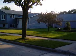 304 S John St, Kimberly, WI 54136