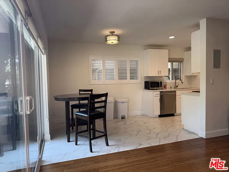 1601 Veteran Ave #101 — Photo 14