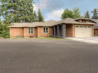 968 SW Long Lake Dr, Warrenton, OR 97146