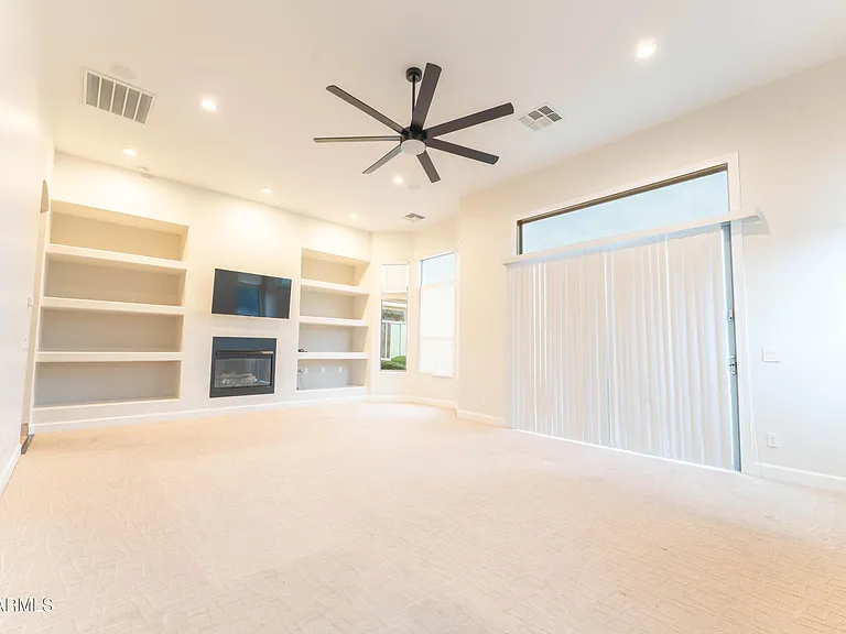 3552 E Jaeger Cir — Photo 36