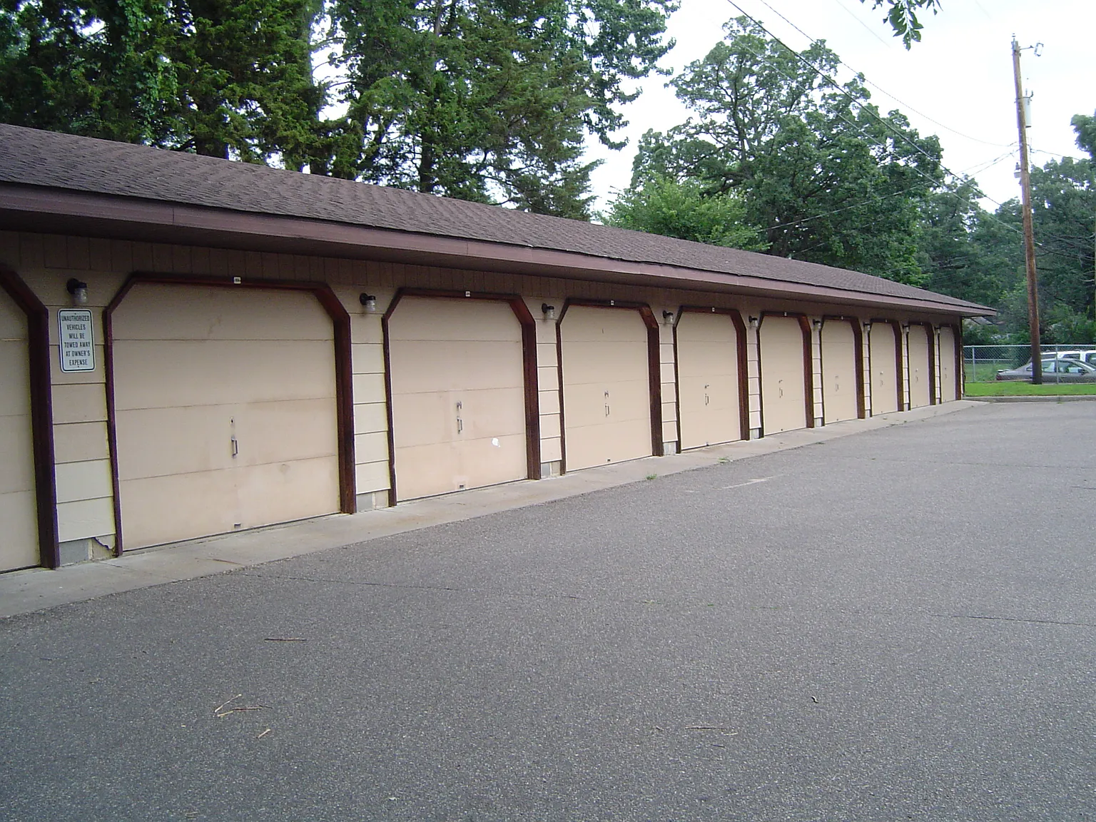 1 bed, 700 sqft, $1,225 — Photo 2