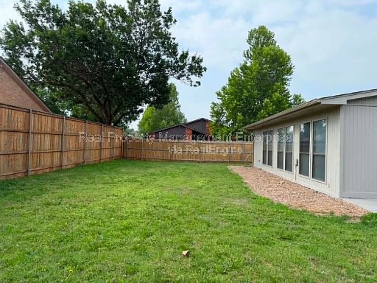 12400 Eric Field Pl — Photo 40