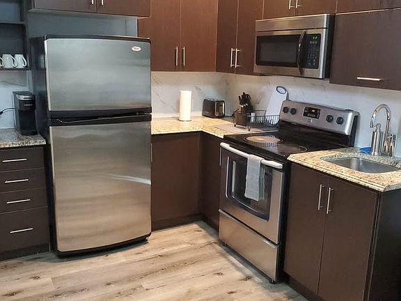 2nd image of 20 King St E #20B