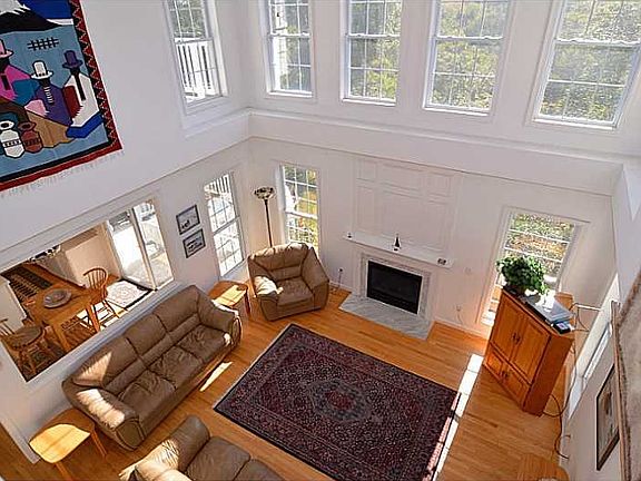 4th image of 61 Schooner Cove Ln