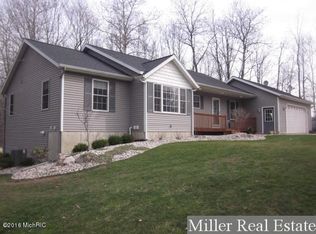 987 Coats Grove Rd, Hastings, MI 49058