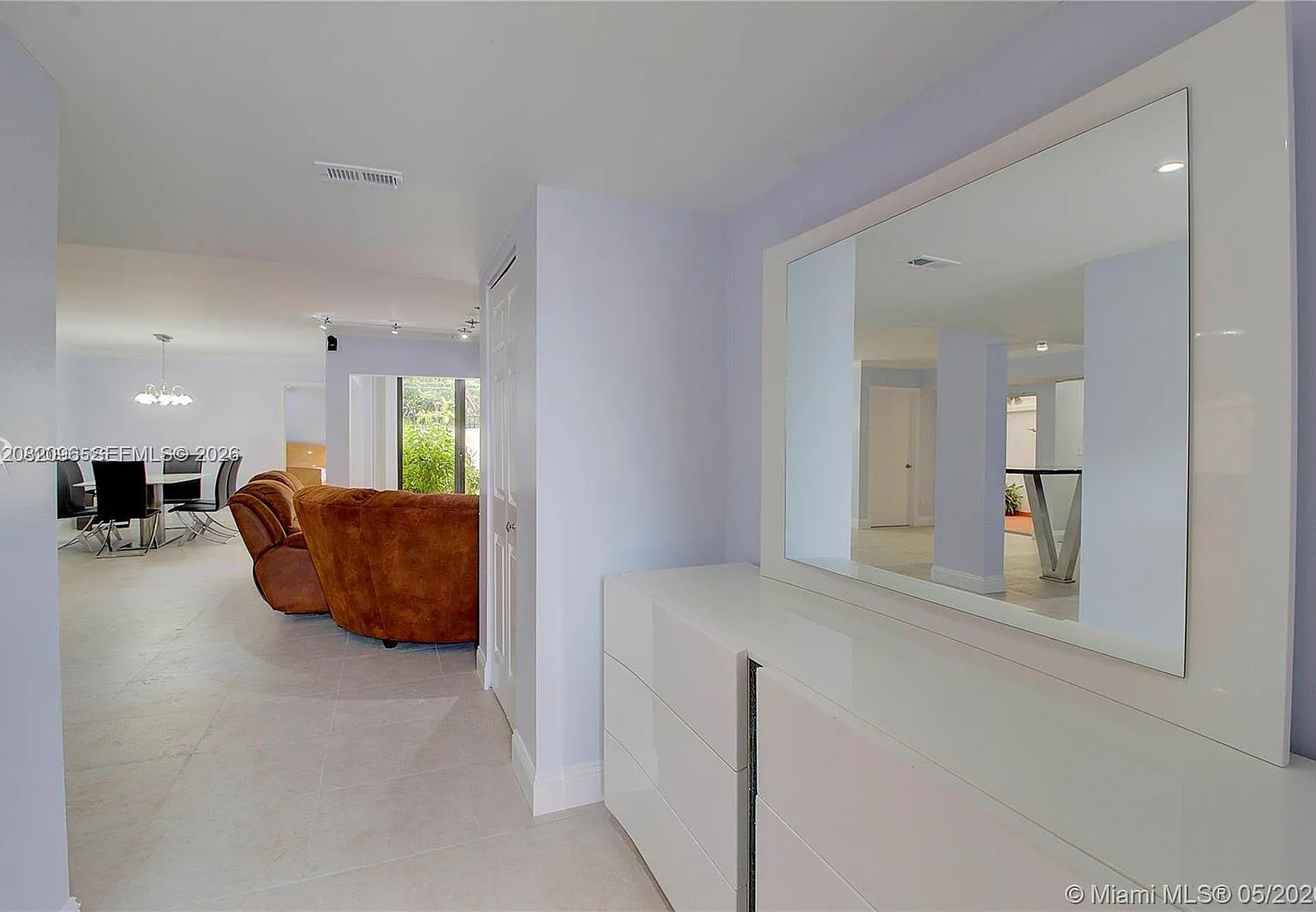 Condo B At Mediterranea P — Photo 4