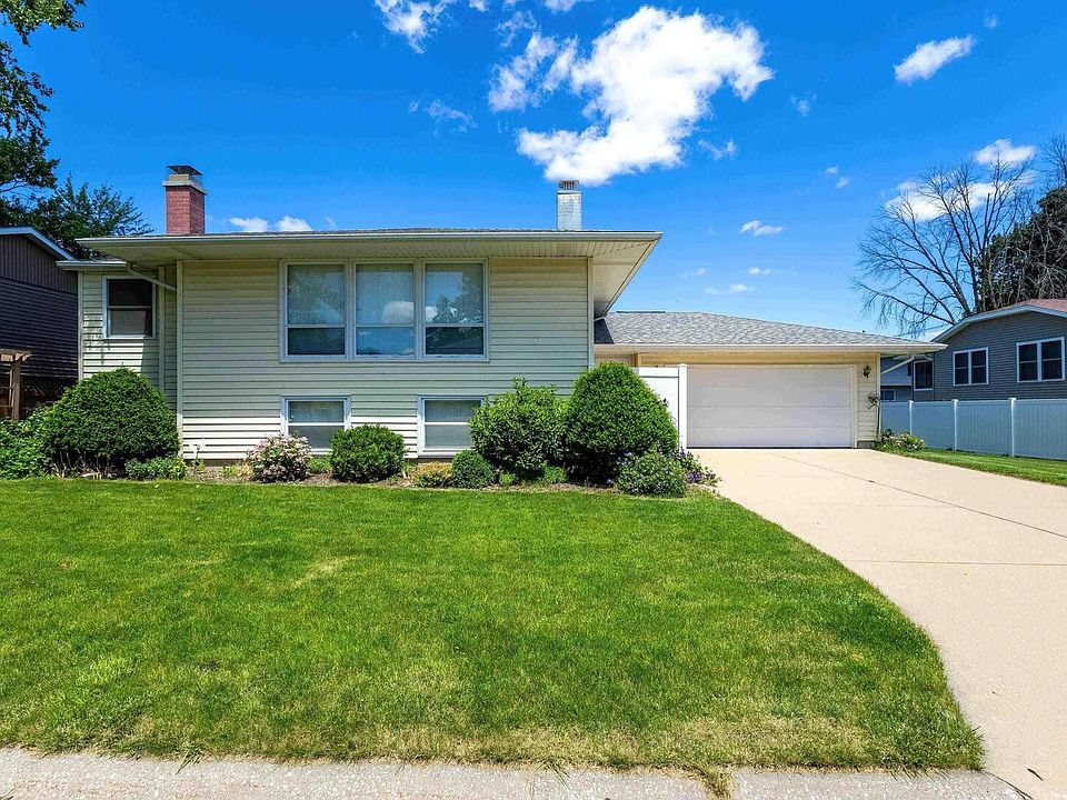 1st image of 619 Olive Ct