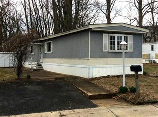 5 Easy St, Freehold, NJ 07728