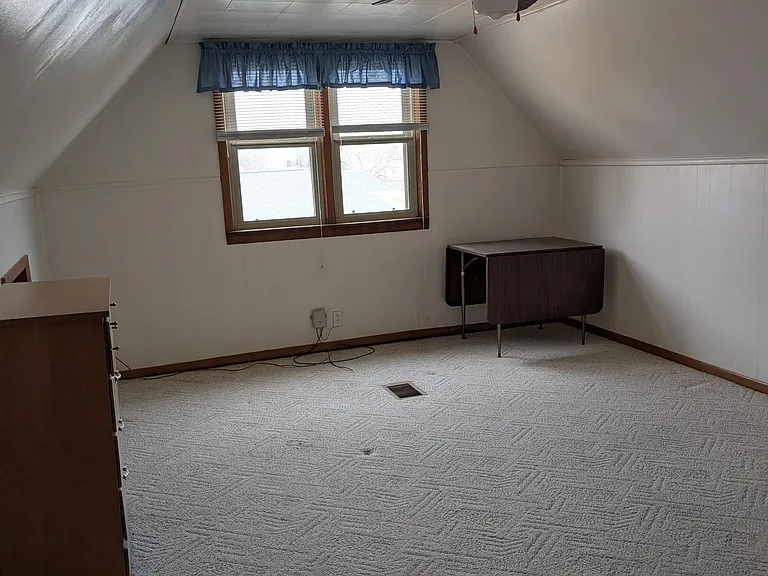 2221 Carter Rd — Photo 14
