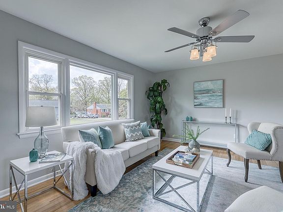 3rd image of 6106 Briarview Ct