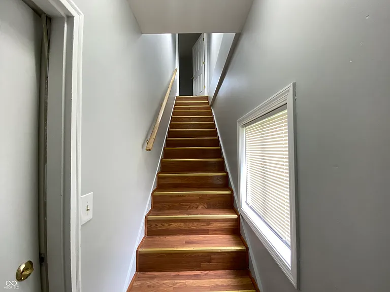 3854 1/2 S Sherman Dr — Photo 4